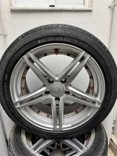 Dunlop tyres and 17 Inch Alloy Rims