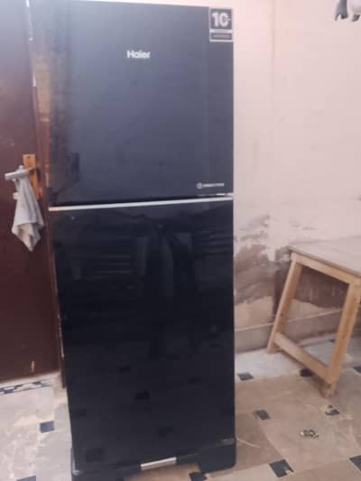 I am selling my new refrigerator