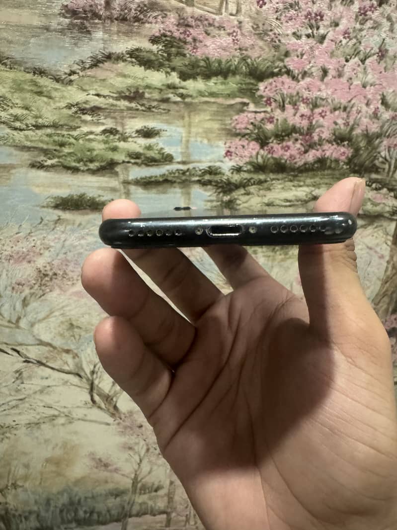 iPhone 7 1
