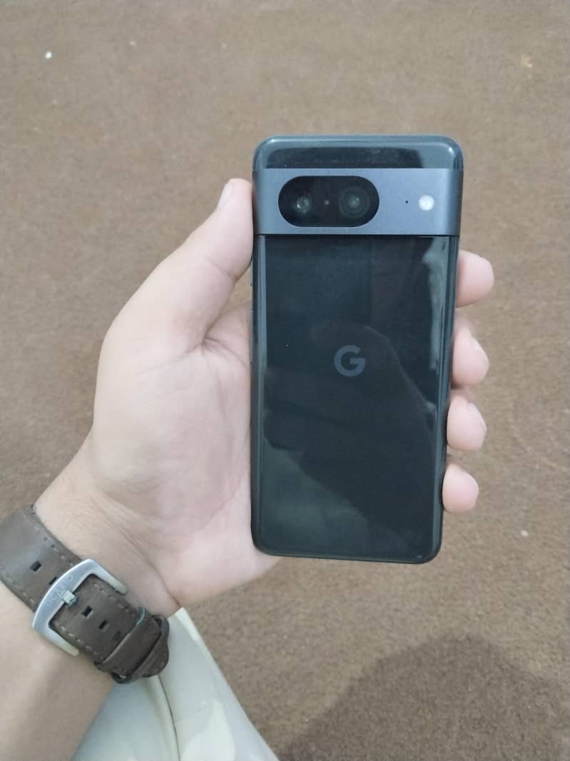 Google Pixel 8 1