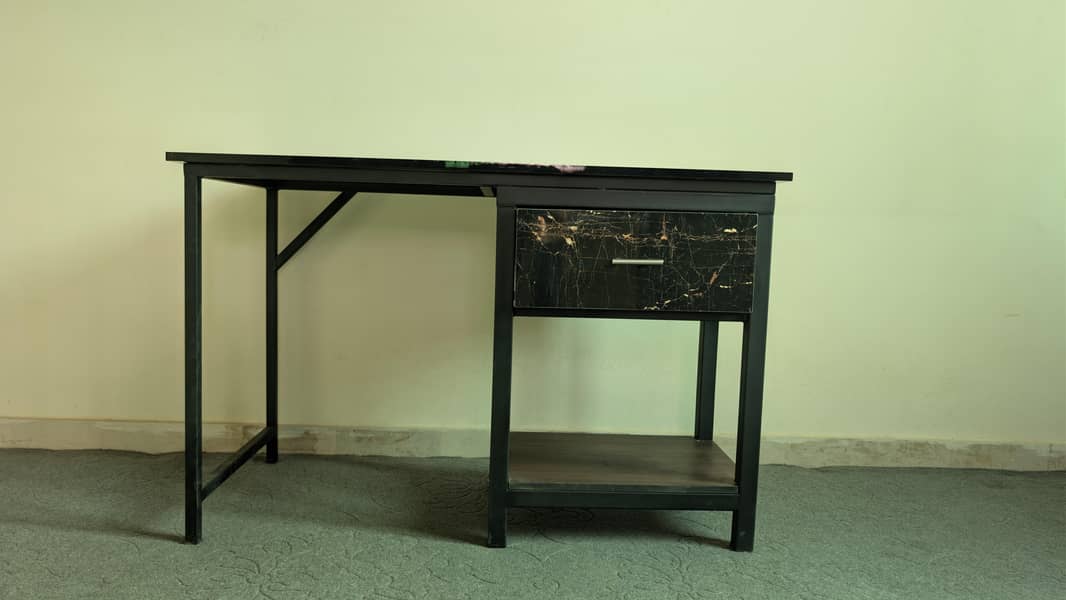 Office Table 0