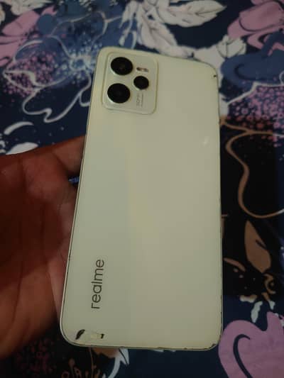 Realme C35