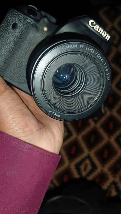 Canon EOS 700D with 50mm 1.8 STM prime  — Original Kit with Box & Bag