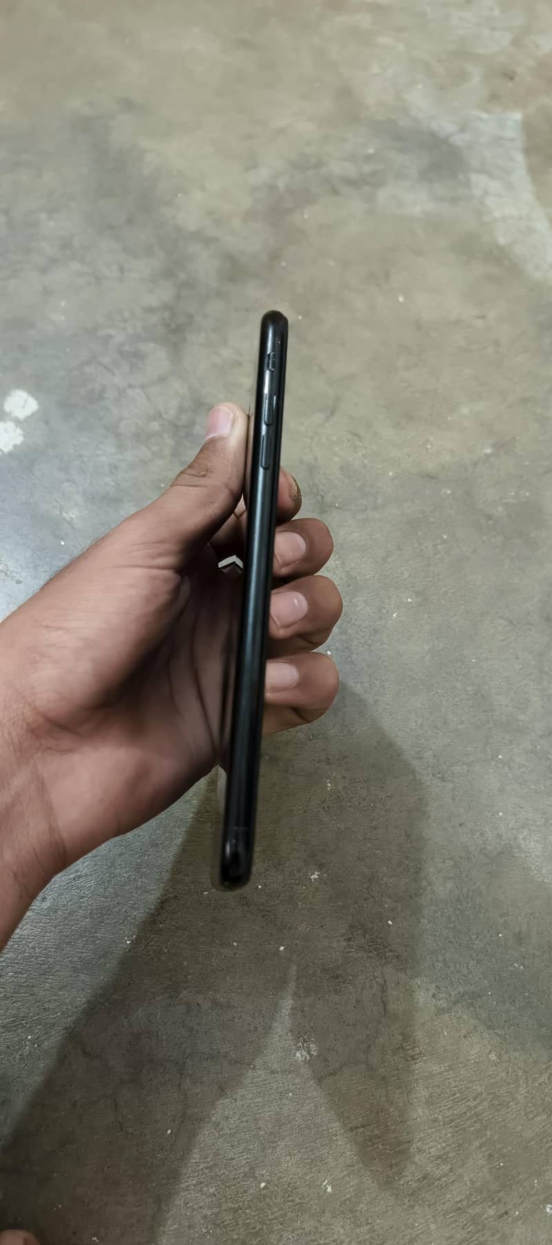 Apple iPhone 7 Plus 3