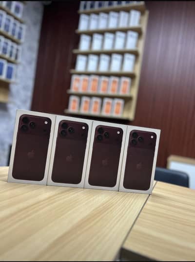 Apple iPhone 18 Pro Max burgundy 256 GB physical plus Esim