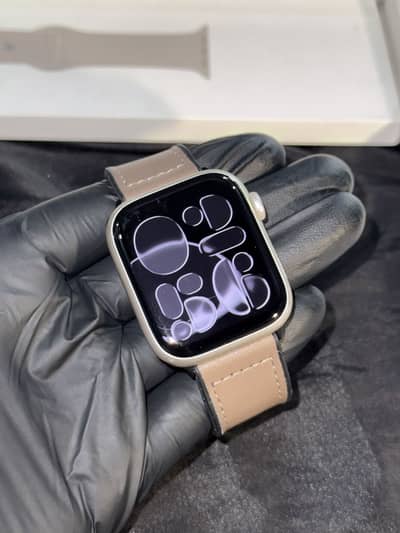 Apple Watch Series 8 (45mm)