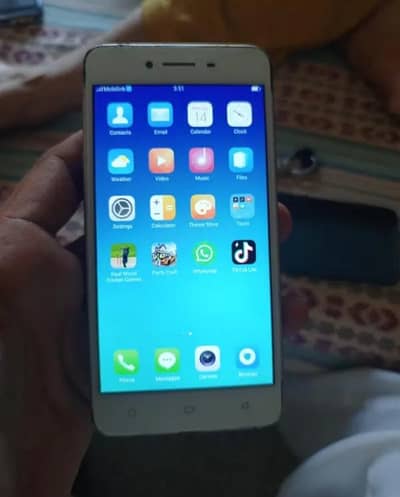 OPPO A37 all ok urgent sall