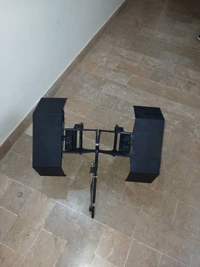 Bike supporting tyres/wheels