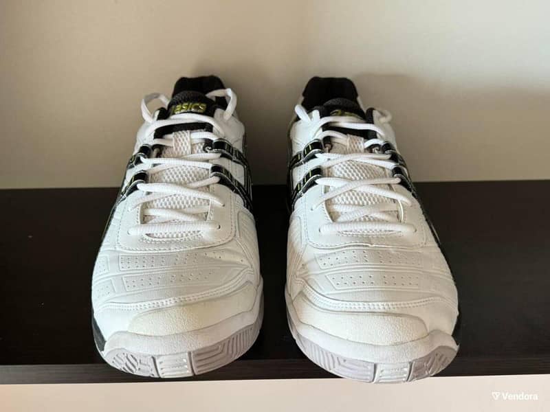 squash shose 0