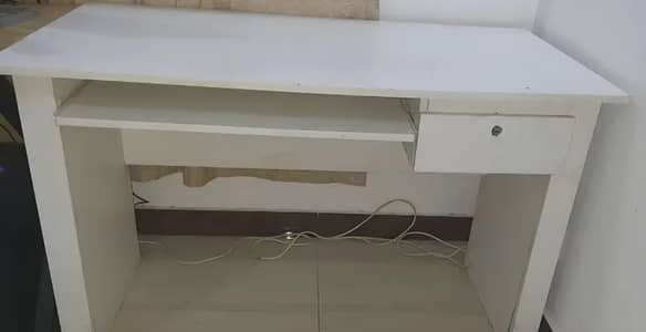Intercooler Computer Table