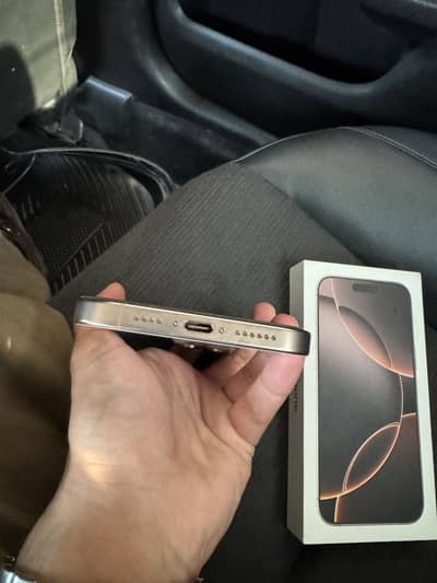 Apple iPhone 16 Pro Max
