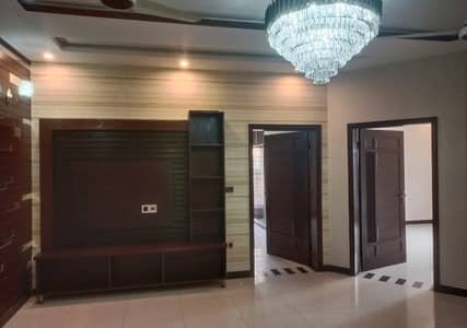 Reasonably-Priced 10 Marla House In Bahria Town - Sector C, Lahore Is Available As Of Now