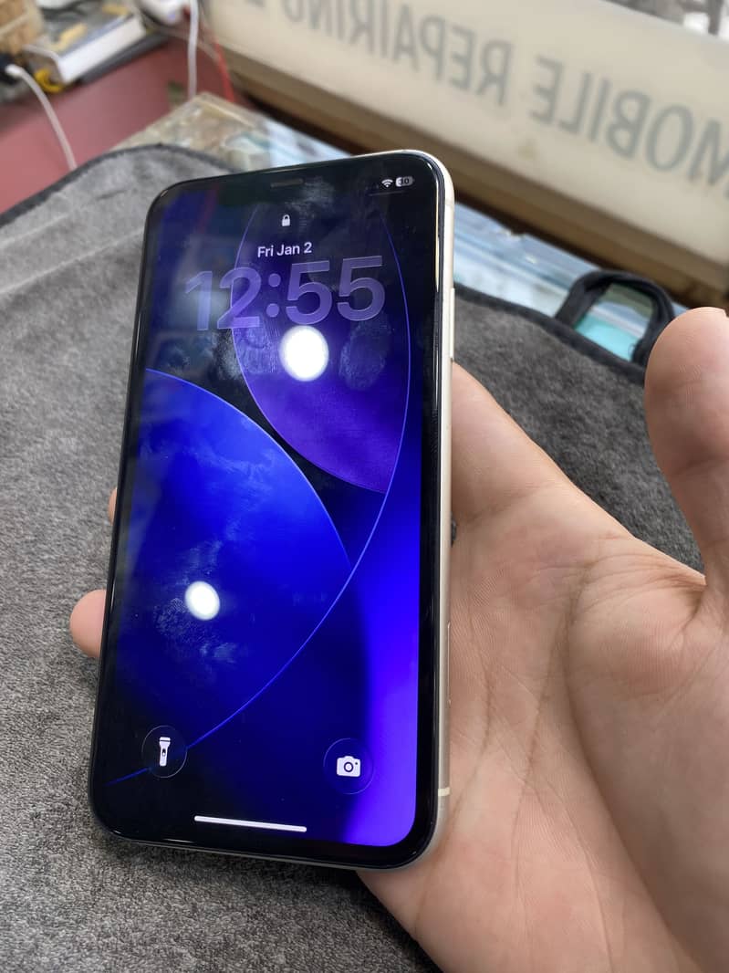 Apple iPhone 11 1