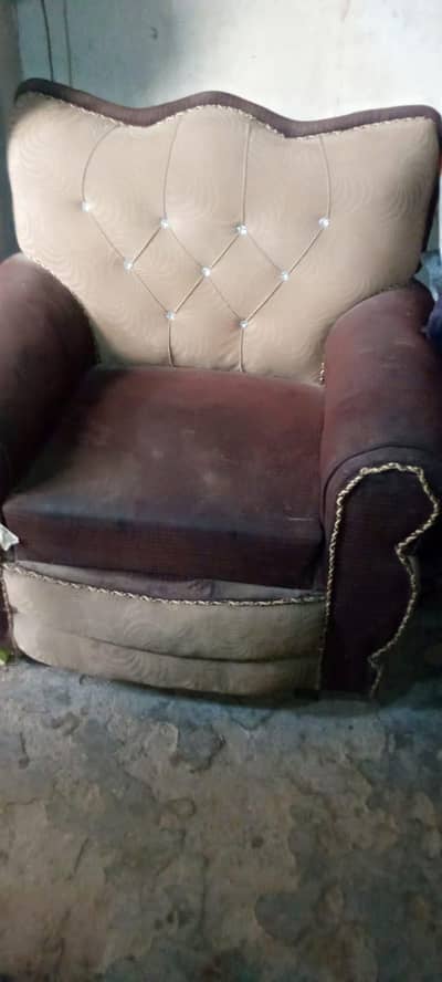 SOFA SET URJENT SALE