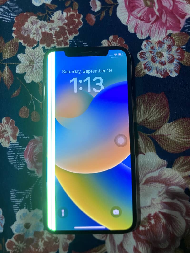 Apple iPhone X 3
