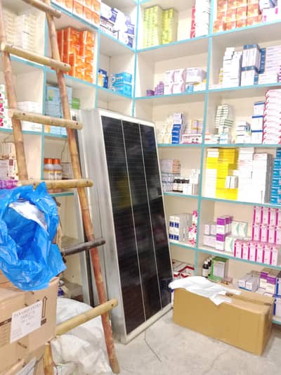 7 Solar plates available for sale