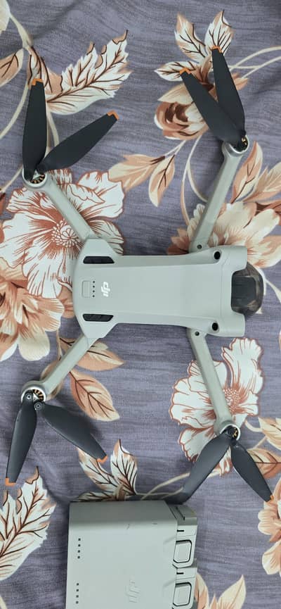 DJI mini 3 pro with RC remote and fly more combo
