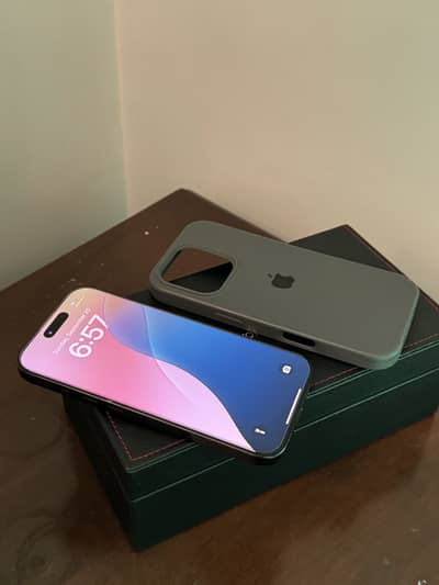 iPhone 16 Pro JV 256GB | 100% Battery Health | 10/10 Condition