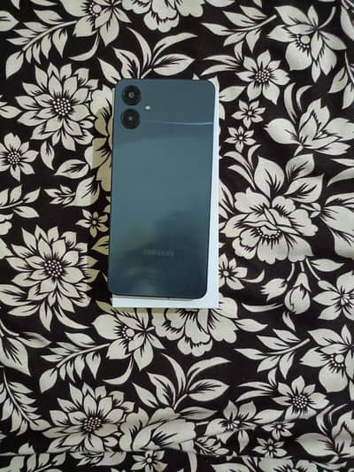 Samsung Mobile A06