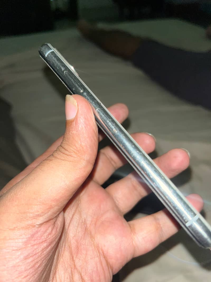 Apple iPhone X 1