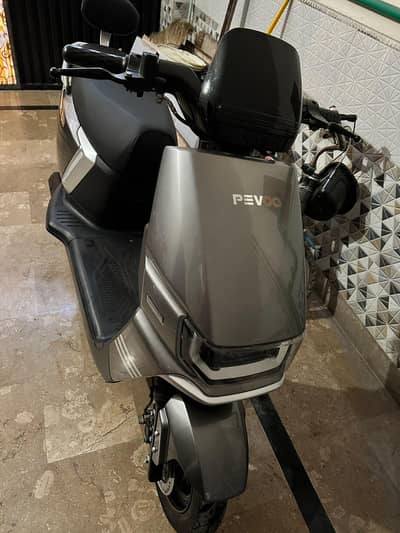 Revoo A12 2026