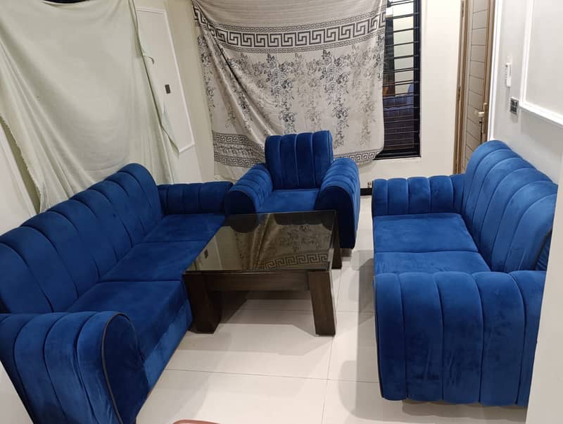 Sofa set 0