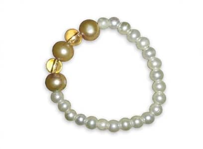 pearl bracelet