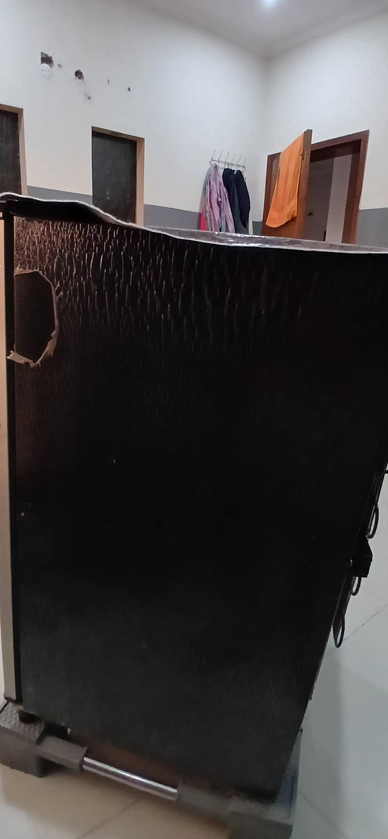 Dawlance mini fridge 6