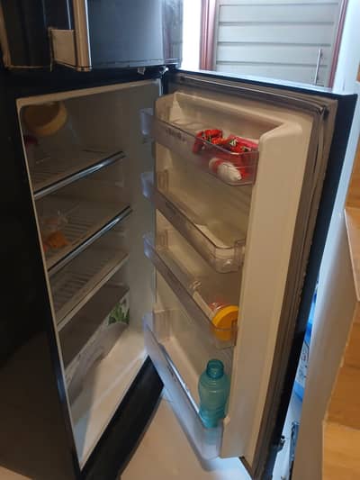 Dawlance Fridge Used