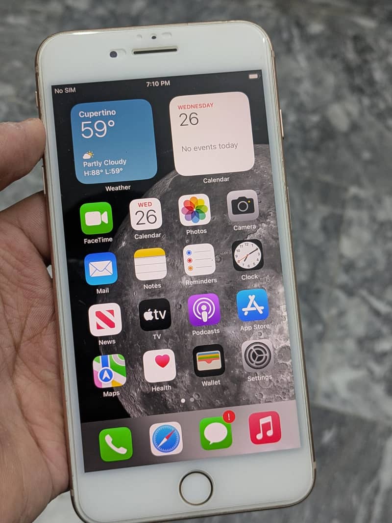Apple iPhone 8 Plus 2