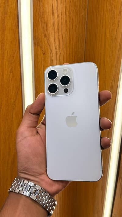 Apple iPhone 15 Pro Max