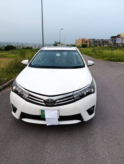 Toyota Corolla Altis Grande 1.8 2015  Model