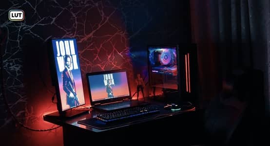 Computer table just like new