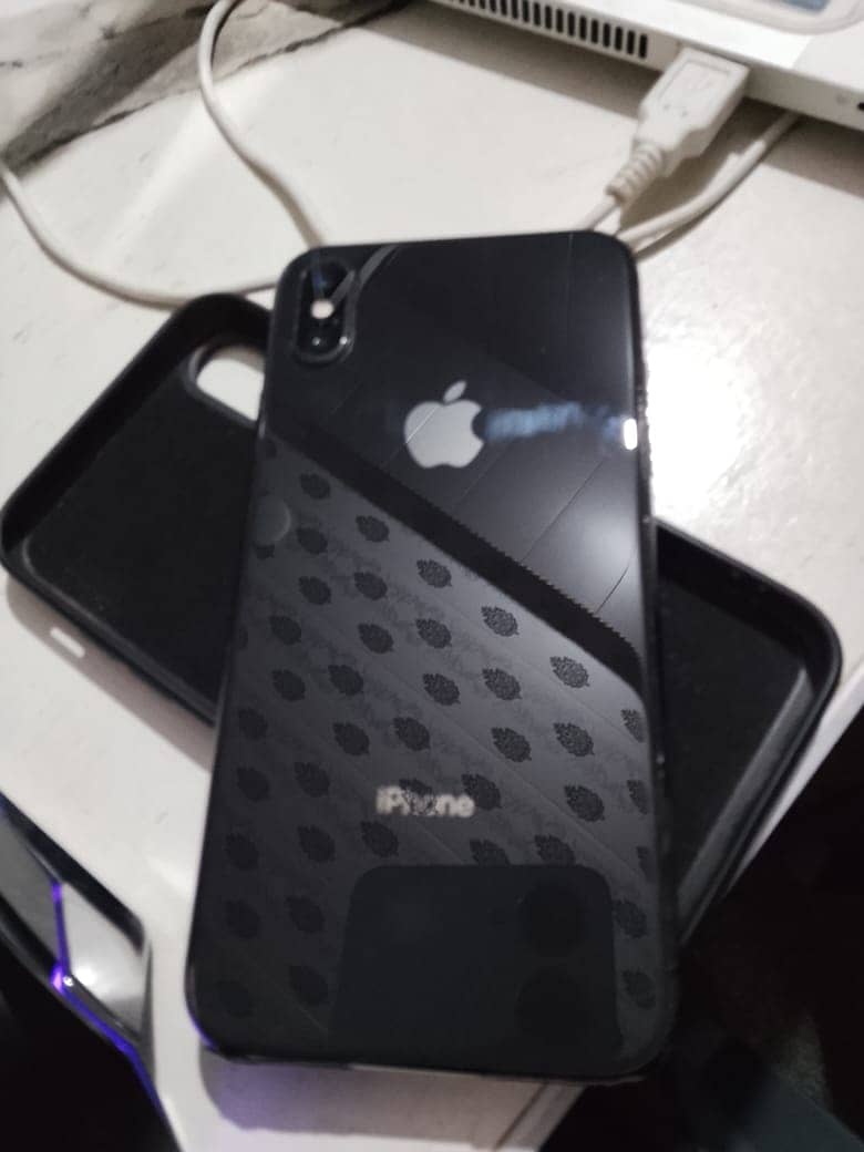 Apple iPhone X 1