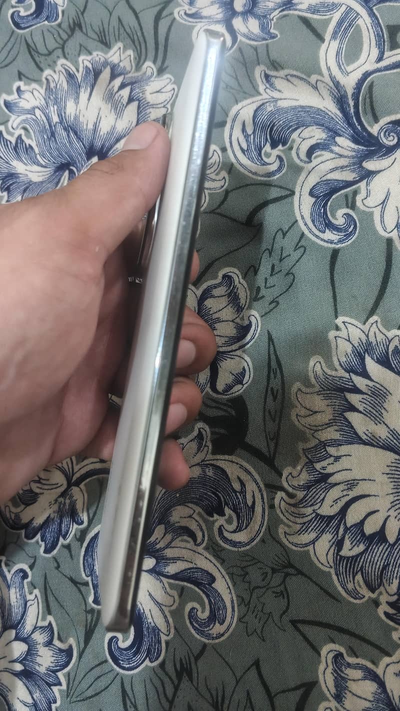 Honor 200 Pro 5