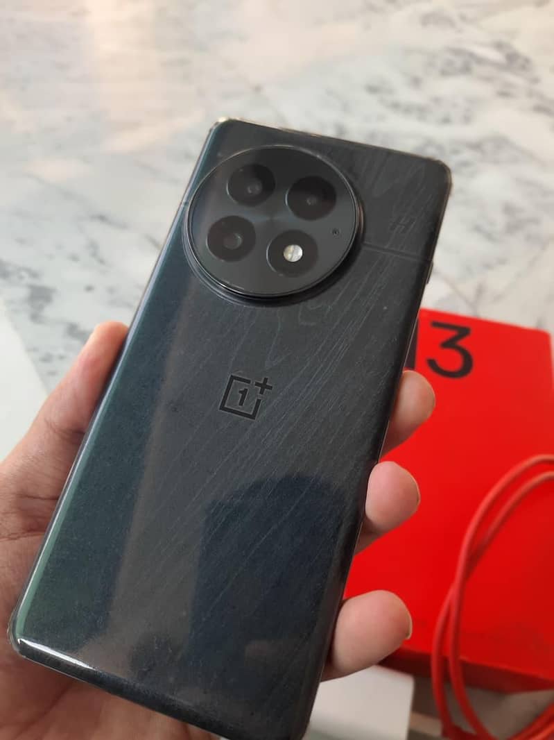 One Plus 13 11