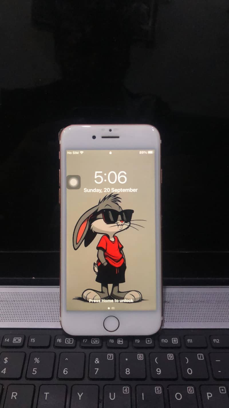 Apple iPhone 7 1