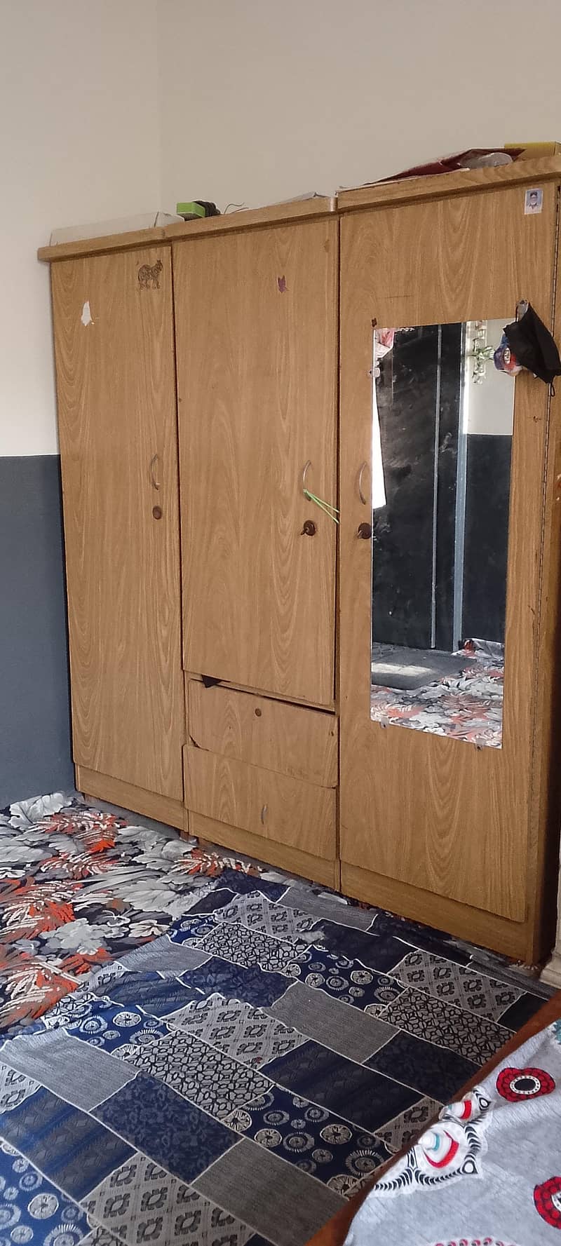 bed or wardrobe 1