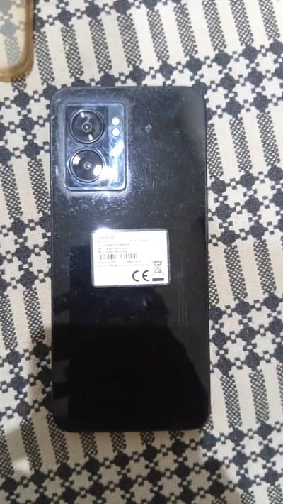OPPO A77