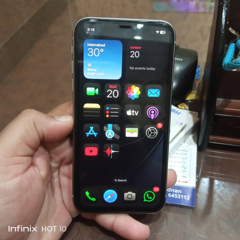 Apple iPhone 11 2