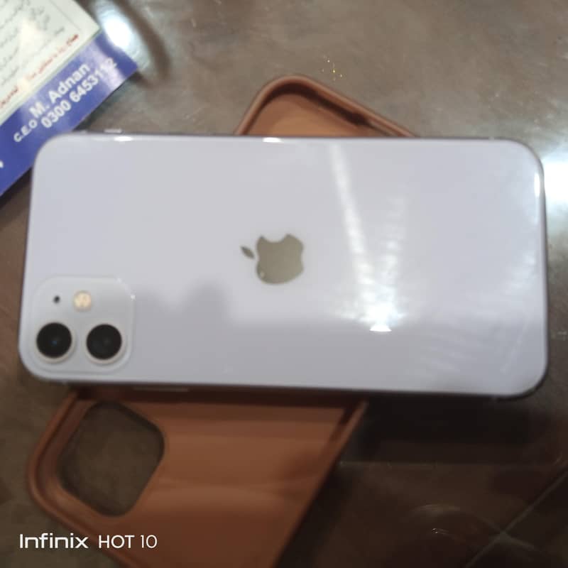 Apple iPhone 11 3