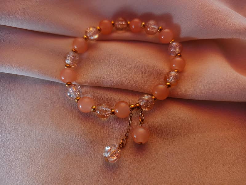 bracelets & necklaces 5