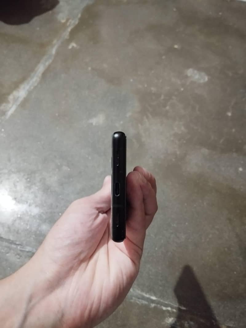 Google Pixel 6a 5