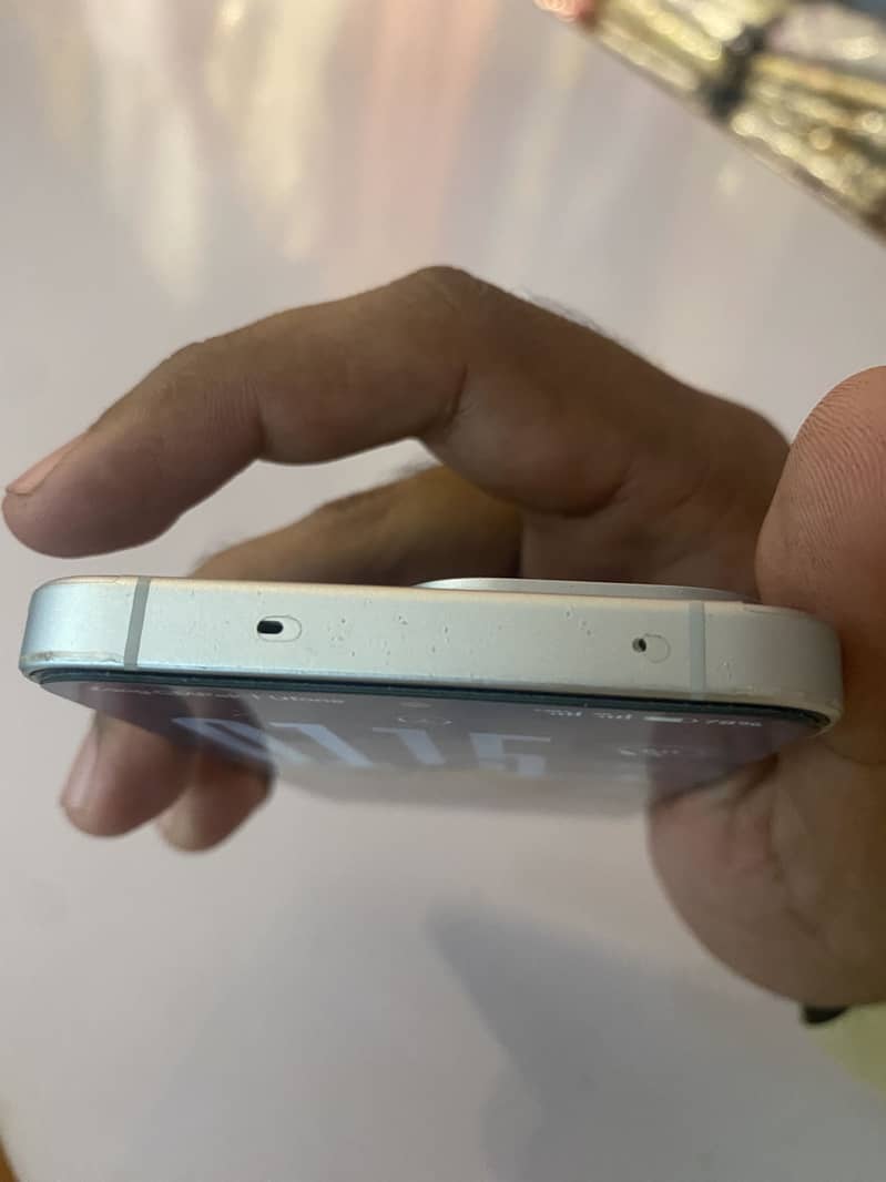 One Plus 13t 3
