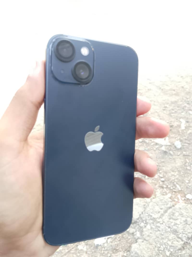 Apple iPhone 13 0