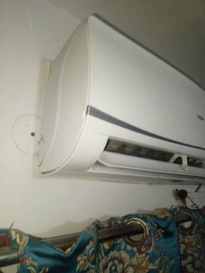 Haier 1 ton ac DC inveter