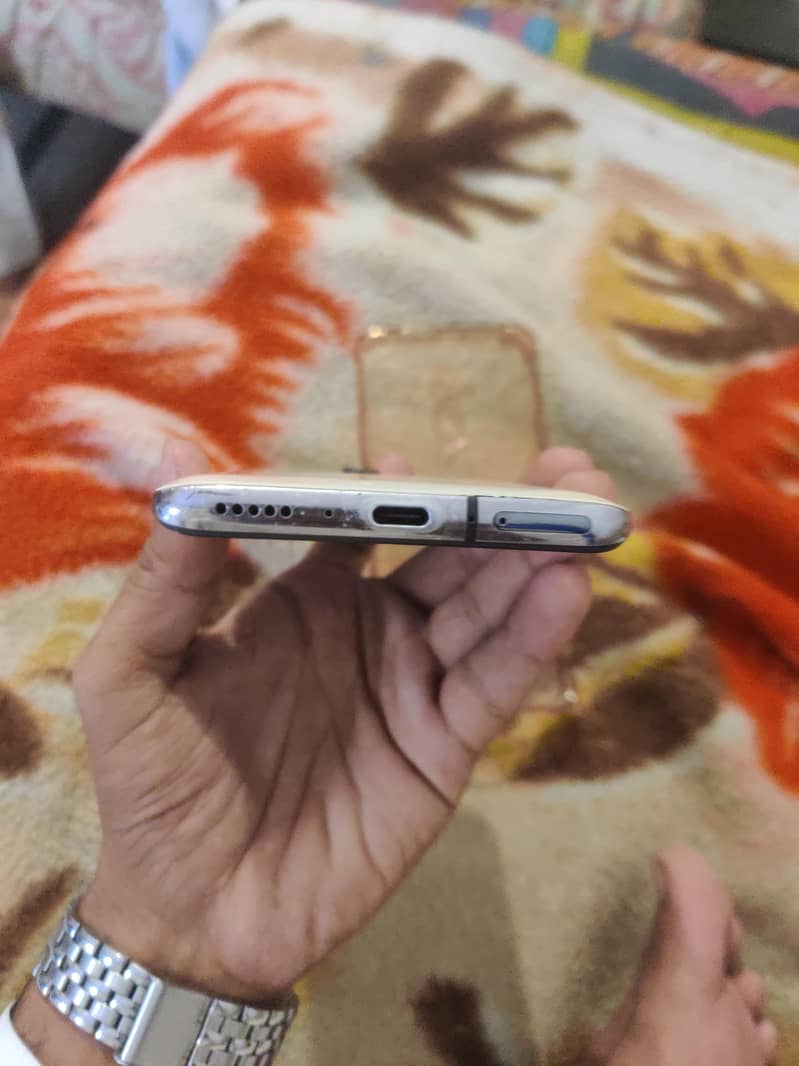 One Plus 7 Pro 5