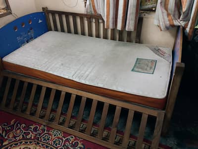 Six Feet Kids Bed, Wooden Material. Price: Negotiable