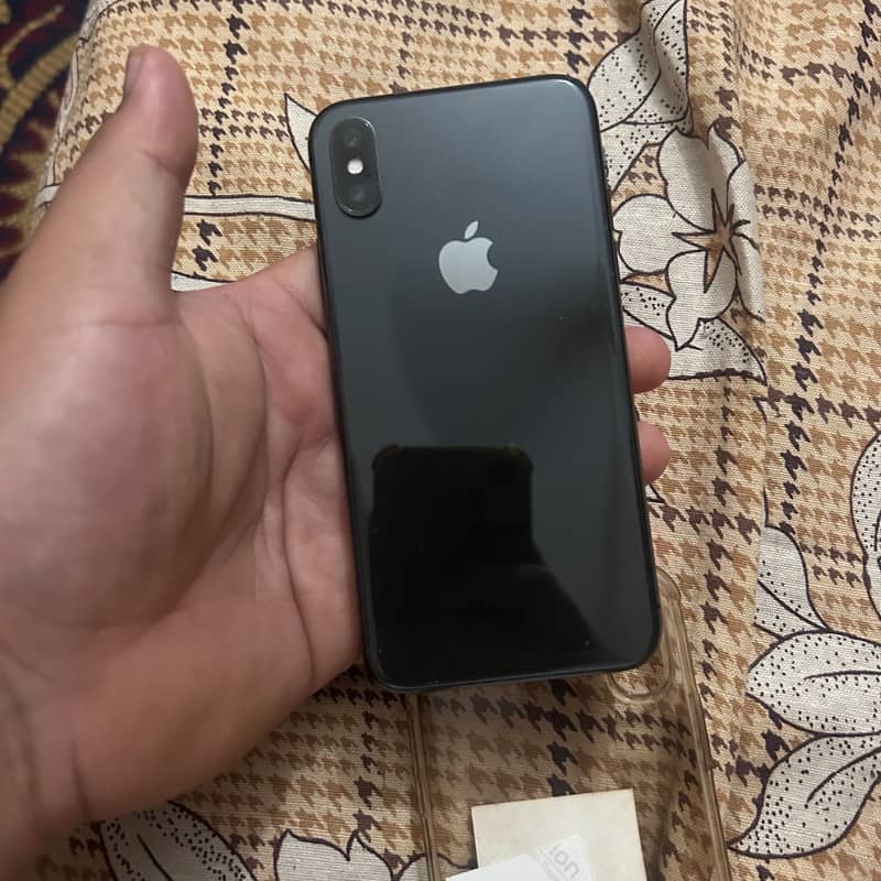 Apple iPhone X 5