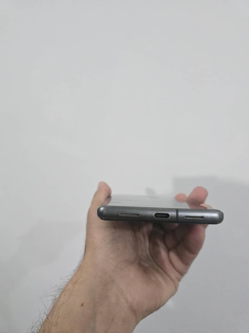 Google Pixel 7 Pro 6